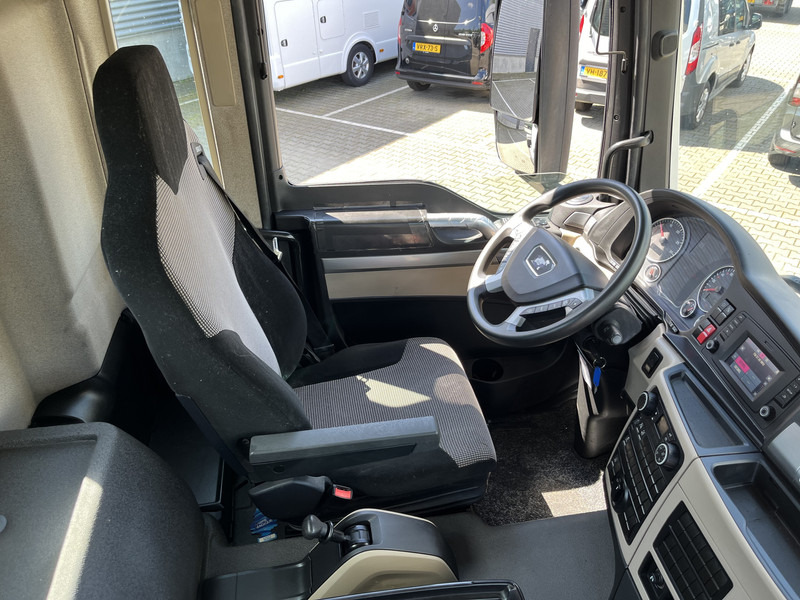 MAN TGS 18.360 Euro 6 / 195 dkm / Airco / NL Truck - Vlačilec: slika 3 MAN TGS 18.360 Euro 6 / 195 dkm / Airco / NL Truck - Vlačilec: slika 3