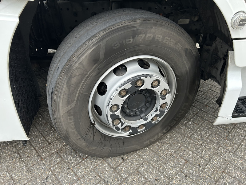 Vlačilec MAN TGX 18.470 GX / Retarder / New Tacho V2 / 2 Tanks / APK TUV 01-27: slika 13 Vlačilec MAN TGX 18.470 GX / Retarder / New Tacho V2 / 2 Tanks / APK TUV 01-27: slika 13