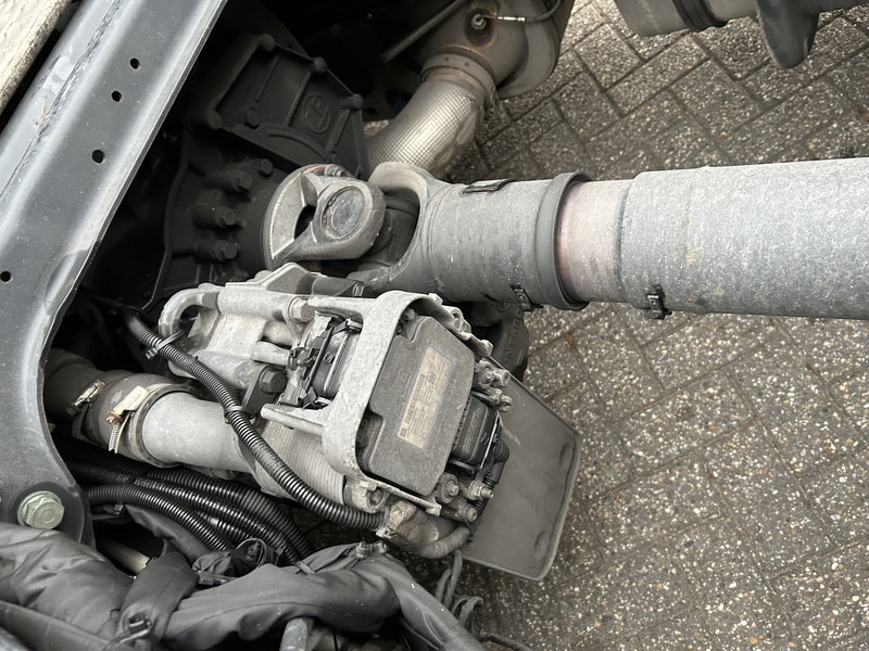 Vlačilec MAN TGX 18.470 GX / Retarder / New Tacho V2 / 2 Tanks / APK TUV 01-27: slika 12 Vlačilec MAN TGX 18.470 GX / Retarder / New Tacho V2 / 2 Tanks / APK TUV 01-27: slika 12