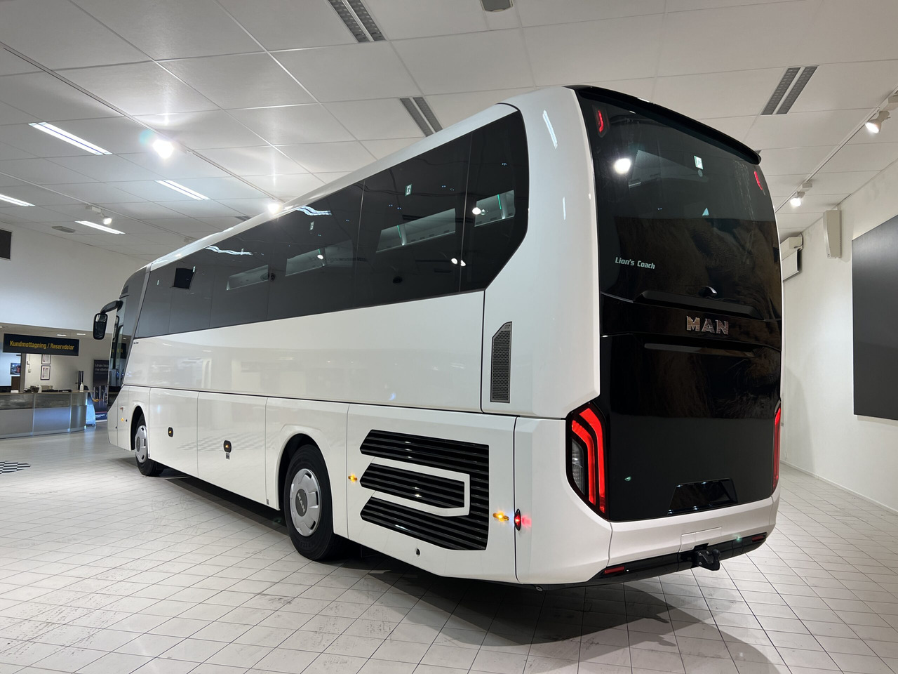 MAN Lions Coach R07 Euro 6E - Potovalni avtobus: slika 5 MAN Lions Coach R07 Euro 6E - Potovalni avtobus: slika 5