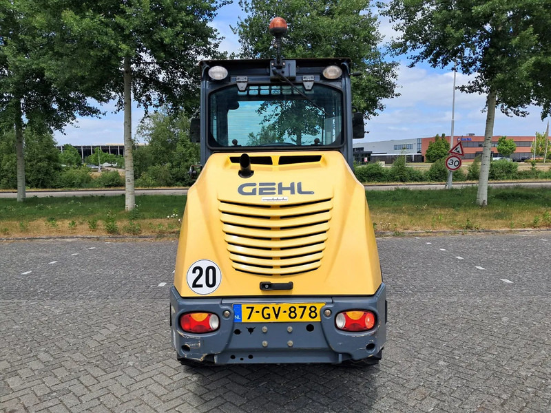 Gehl M9230 AL650 - Nakladalec: slika 4 Gehl M9230 AL650 - Nakladalec: slika 4