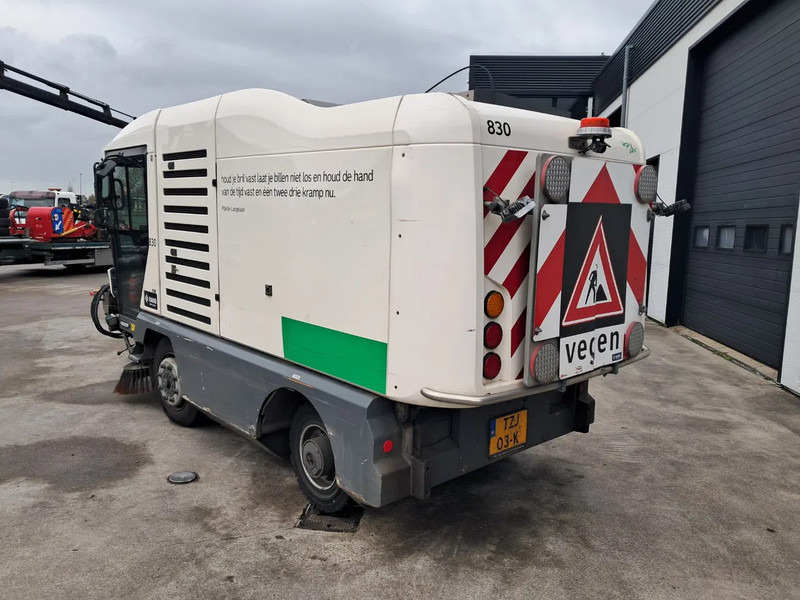 Ravo 540 540 - Vozilo za pometanje: slika 3 Ravo 540 540 - Vozilo za pometanje: slika 3