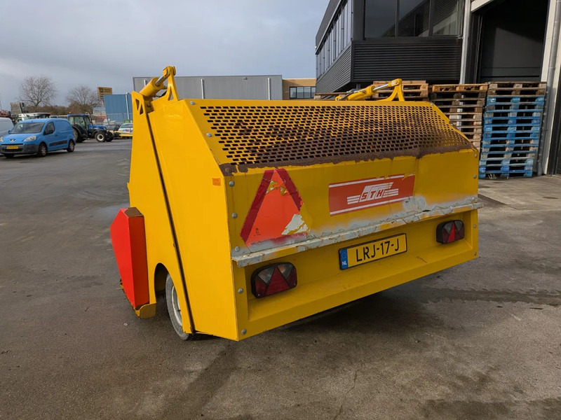 SCHOUTEN PX1802 PX 1802 - Vozilo za pometanje: slika 3 SCHOUTEN PX1802 PX 1802 - Vozilo za pometanje: slika 3