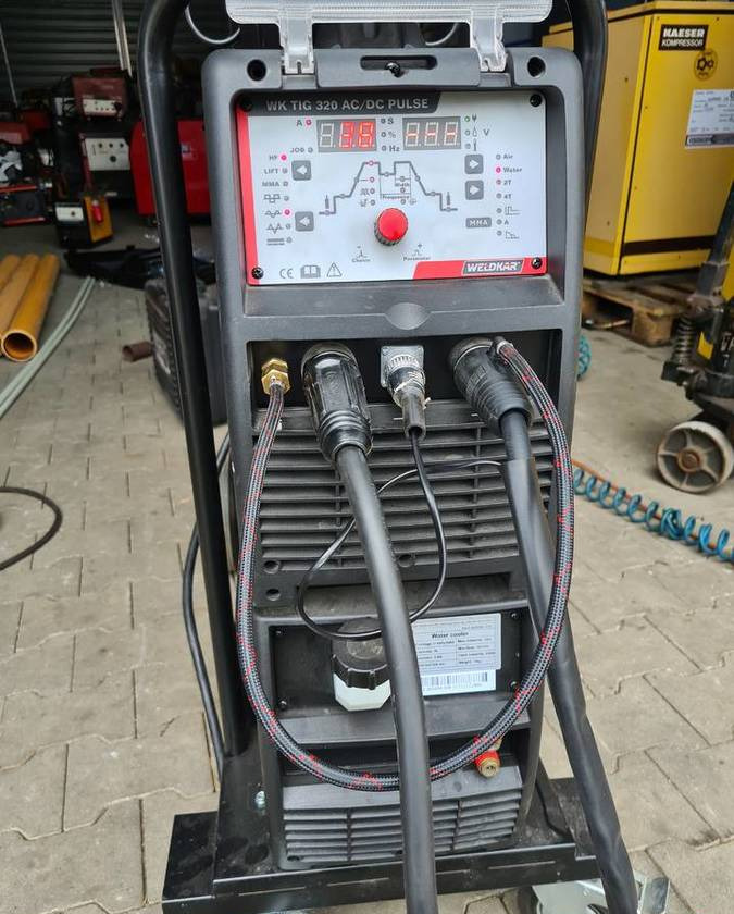 SpawarkaTig WELDKAR WK 320 AC/DC Puls, 320 A - Varilna oprema: slika 2 SpawarkaTig WELDKAR WK 320 AC/DC Puls, 320 A - Varilna oprema: slika 2