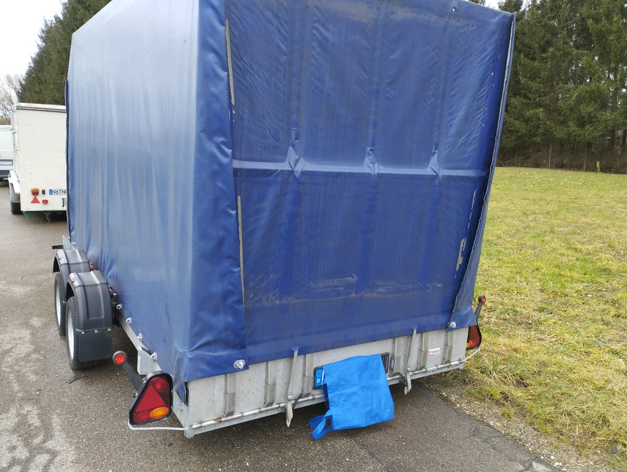 VEZEKO 400 x 187 3,5 t Absenkanhänger Huski 40.35 - Prikolica s ponjavo: slika 3 VEZEKO 400 x 187 3,5 t Absenkanhänger Huski 40.35 - Prikolica s ponjavo: slika 3