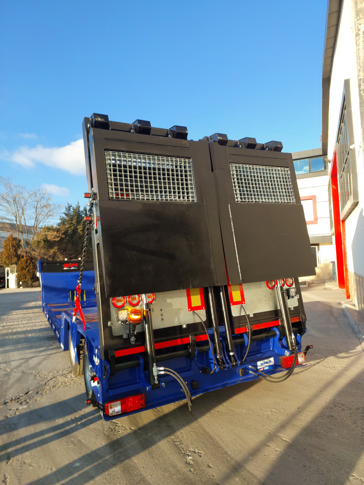 GVN Trailer 2 AXLE HYDRAULIC PLATFORM LOWBED - Nizko noseča polprikolica: slika 2 GVN Trailer 2 AXLE HYDRAULIC PLATFORM LOWBED - Nizko noseča polprikolica: slika 2