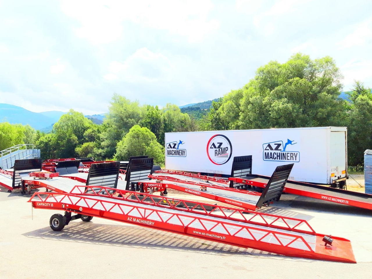 Nakladalna rampa **RENTAL 12-24-36 Month** AZ RAMP-EASY XL-8 . Mobil Loading Ramp: slika 9