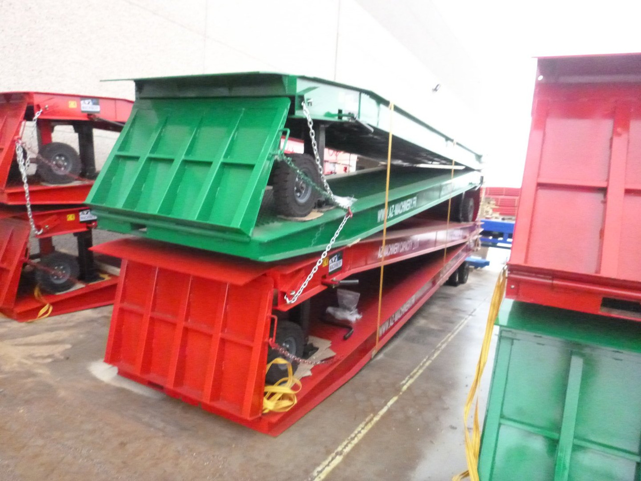 **RENTAL** Large Mobile dock ramp, uncouplable AZ RAMP - KING VERSION, BIG FOOT LLO 20 T - Nakladalna rampa: slika 5 **RENTAL** Large Mobile dock ramp, uncouplable AZ RAMP - KING VERSION, BIG FOOT LLO 20 T - Nakladalna rampa: slika 5