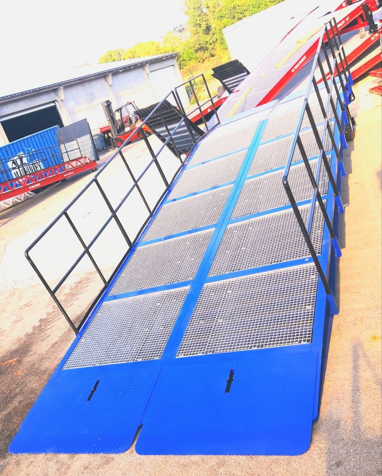 Nov Nakladalna rampa **RENTAL** Large Mobile dock ramp, uncouplable AZ RAMP - KING VERSION, BIG FOOT  LLO 20 T: slika 7