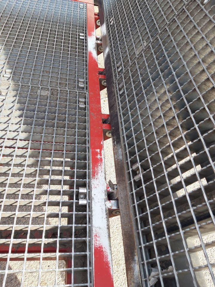 Used Mobil Loading Ramp AZ RAMP-STAR 8 - Nakladalna rampa: slika 5 Used Mobil Loading Ramp AZ RAMP-STAR 8 - Nakladalna rampa: slika 5