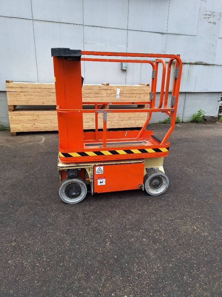 JLG 1230 ES - Škarjasta dvižna ploščad: slika 3 JLG 1230 ES - Škarjasta dvižna ploščad: slika 3