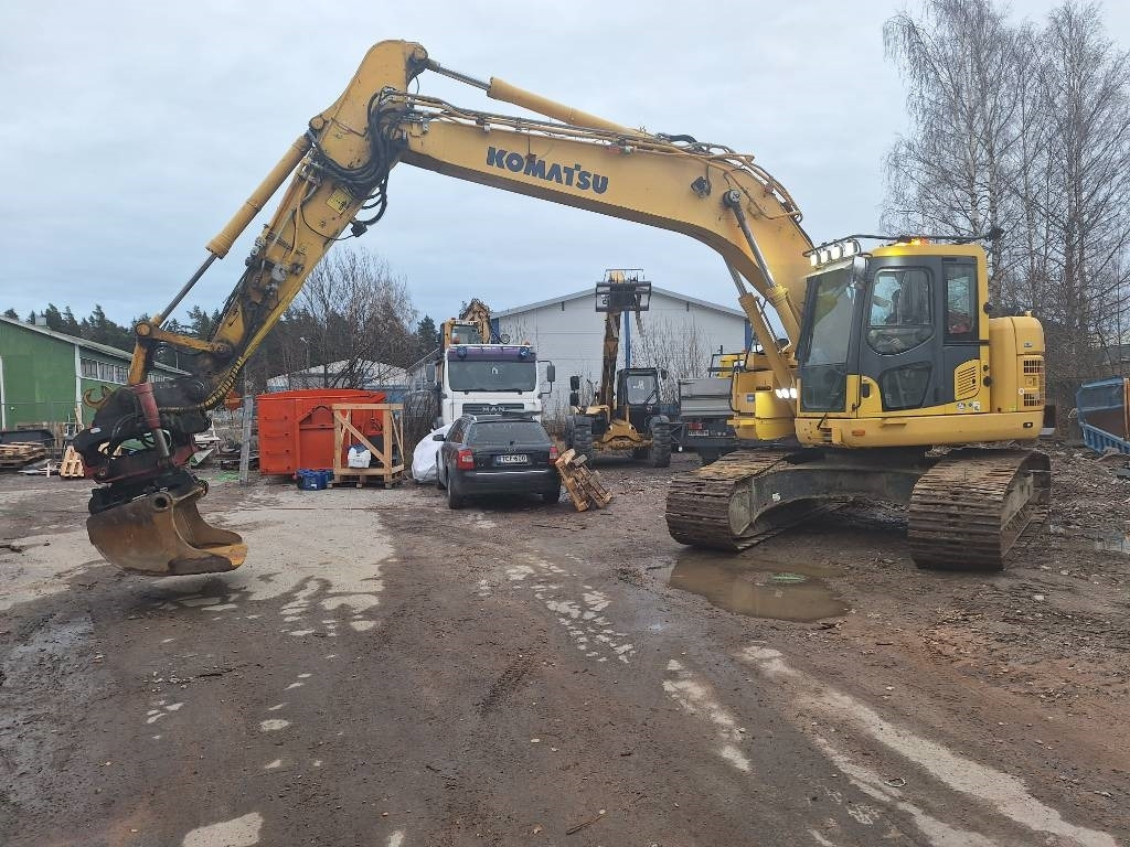 Komatsu PC 228 USLC-8 - Bager goseničar: slika 2 Komatsu PC 228 USLC-8 - Bager goseničar: slika 2