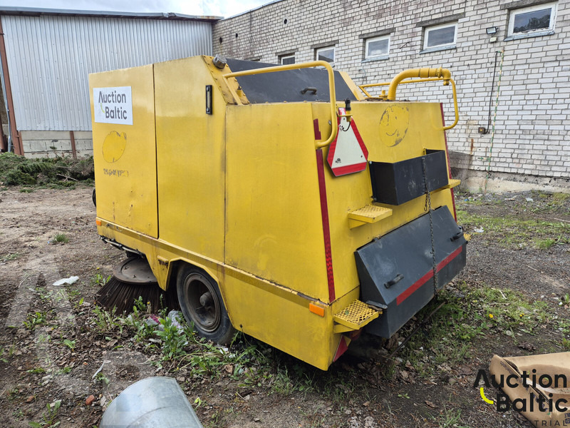 Broddway 1900 - Vozilo za pometanje: slika 4 Broddway 1900 - Vozilo za pometanje: slika 4