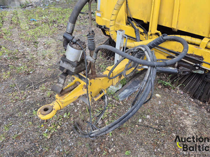 Broddway 1900 - Vozilo za pometanje: slika 5 Broddway 1900 - Vozilo za pometanje: slika 5