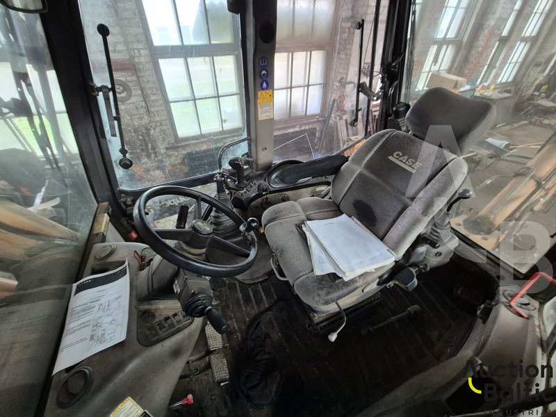 Case 695 SR-4 PS - Bager nakladalec: slika 4 Case 695 SR-4 PS - Bager nakladalec: slika 4