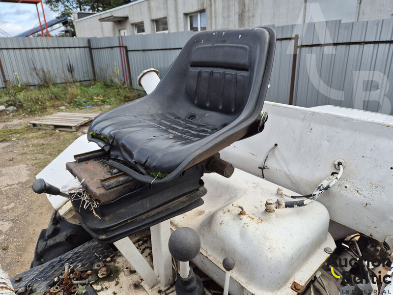 Ei Attachments 09.NH.2750 - Greder: slika 5 Ei Attachments 09.NH.2750 - Greder: slika 5