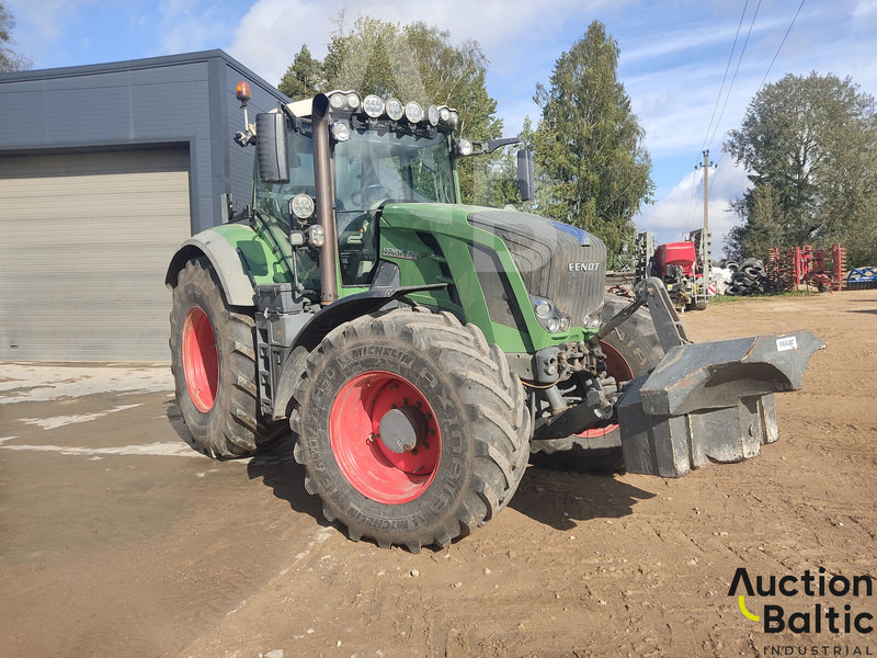 Fendt 828 Vario - Traktor: slika 2 Fendt 828 Vario - Traktor: slika 2