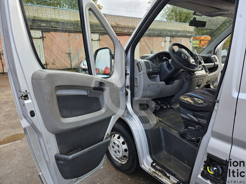 Fiat Ducato - Dostavno vozilo s kesonom, Dostavno vozilo z dvojno kabino: slika 5 Fiat Ducato - Dostavno vozilo s kesonom, Dostavno vozilo z dvojno kabino: slika 5