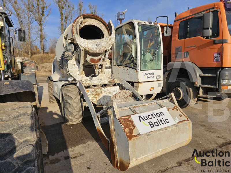 Fiori BX 15 H - Avtomešalec: slika 2 Fiori BX 15 H - Avtomešalec: slika 2