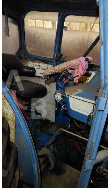 Ford - Traktor: slika 3 Ford - Traktor: slika 3