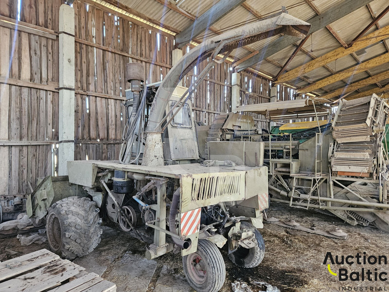 Fortschritt E281C - Kombajn za krmo: slika 1 Fortschritt E281C - Kombajn za krmo: slika 1