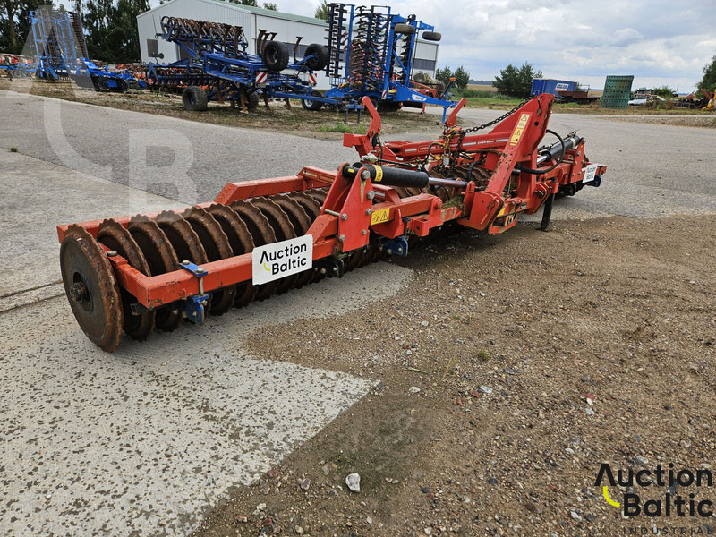 Gregoire Besson Gregoire-Besson DLRE 600 - Kmetijski valjar: slika 1 Gregoire Besson Gregoire-Besson DLRE 600 - Kmetijski valjar: slika 1