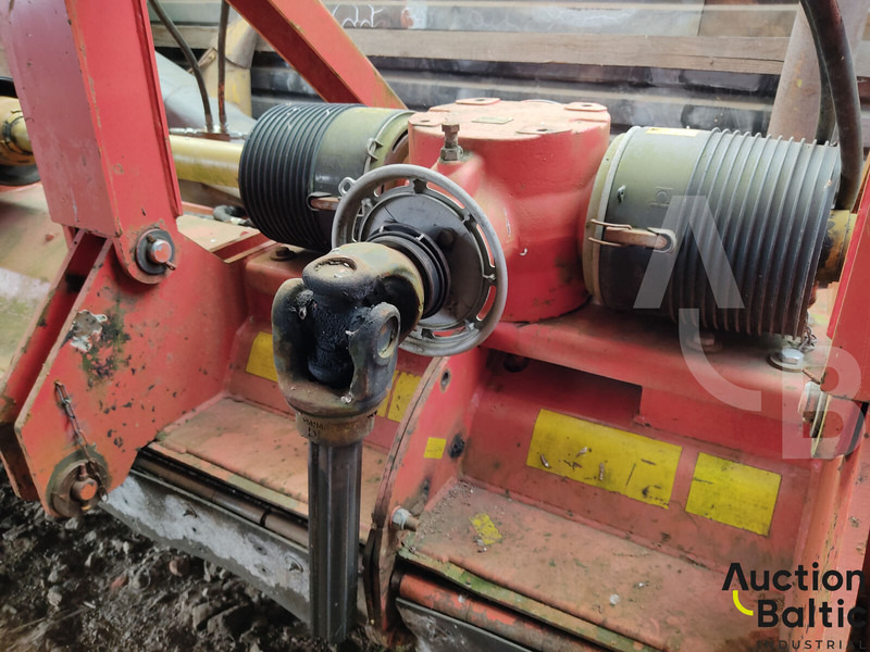 Humus - Mulčer: slika 5 Humus - Mulčer: slika 5