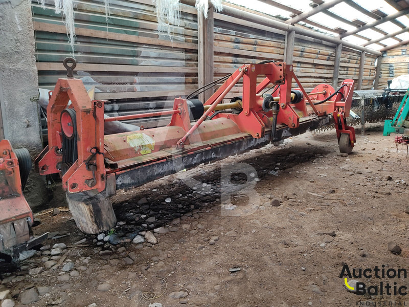 Humus - Mulčer: slika 1 Humus - Mulčer: slika 1