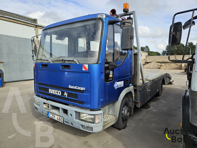 Iveco 75E14 - Vlečno vozilo: slika 1 Iveco 75E14 - Vlečno vozilo: slika 1