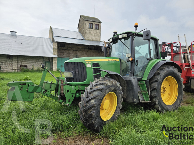 John Deere 6930 Premium - Traktor: slika 1 John Deere 6930 Premium - Traktor: slika 1