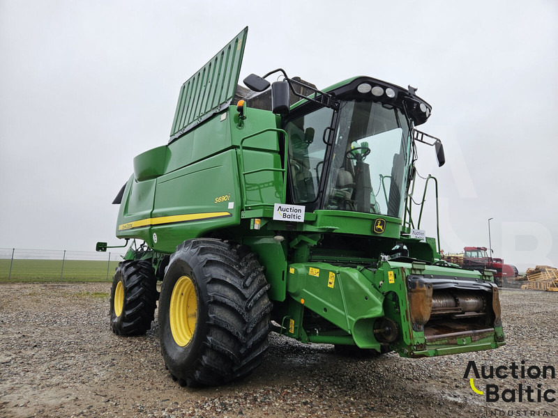 John Deere S 690 i - Kombajn harvester: slika 1 John Deere S 690 i - Kombajn harvester: slika 1