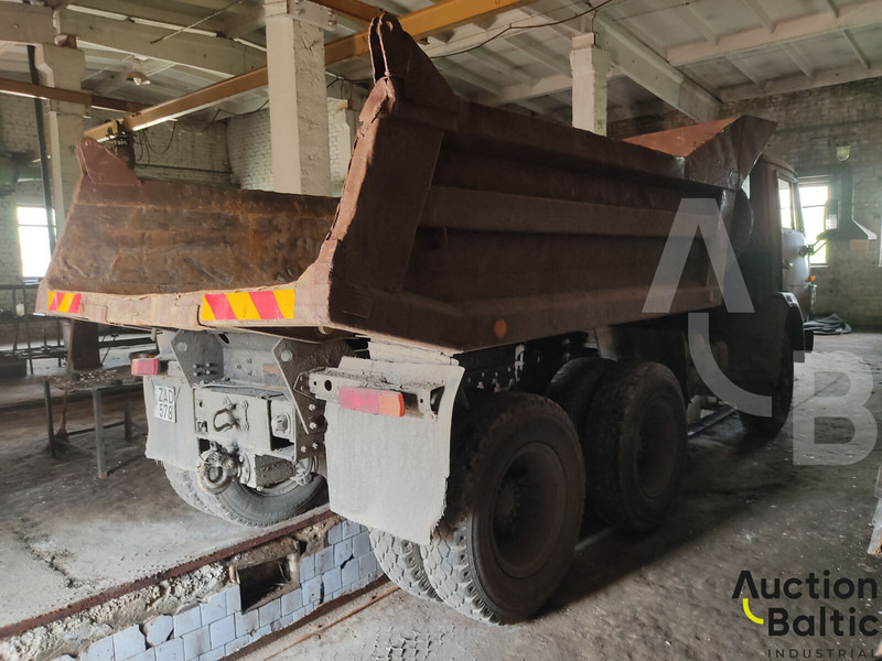 Kamaz 5511 - Tovornjak prekucnik: slika 4 Kamaz 5511 - Tovornjak prekucnik: slika 4