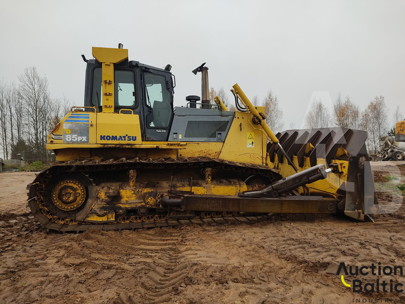 Komatsu D85PX-15 - Buldožer: slika 4 Komatsu D85PX-15 - Buldožer: slika 4