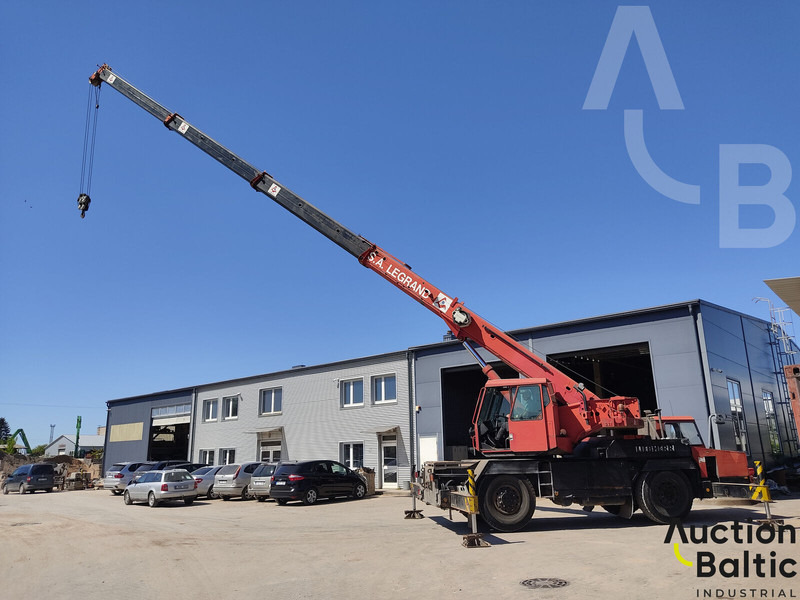 Liebherr LTM 1025 - Avtodvigalo za vse namene: slika 1 Liebherr LTM 1025 - Avtodvigalo za vse namene: slika 1