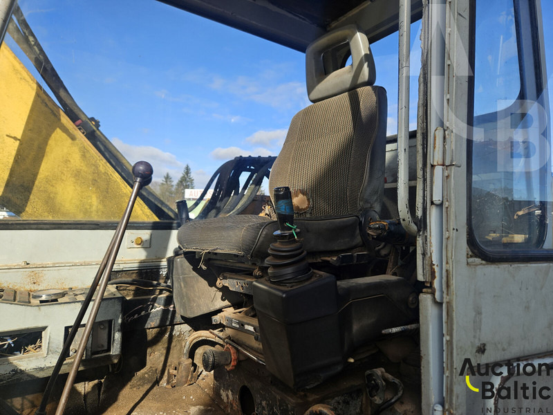 Liebherr R 902 - Bager goseničar: slika 4 Liebherr R 902 - Bager goseničar: slika 4