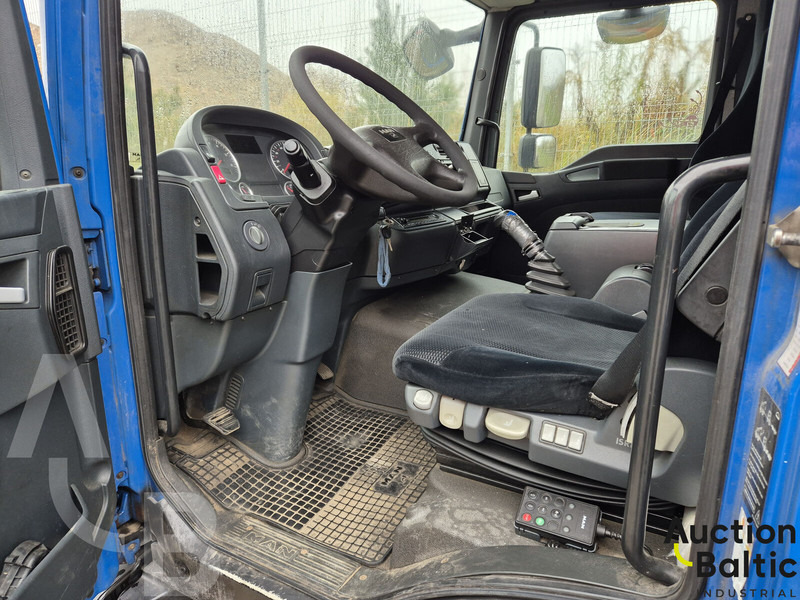 MAN TGL12.220 BL - Tovornjak zabojnik: slika 5 MAN TGL12.220 BL - Tovornjak zabojnik: slika 5