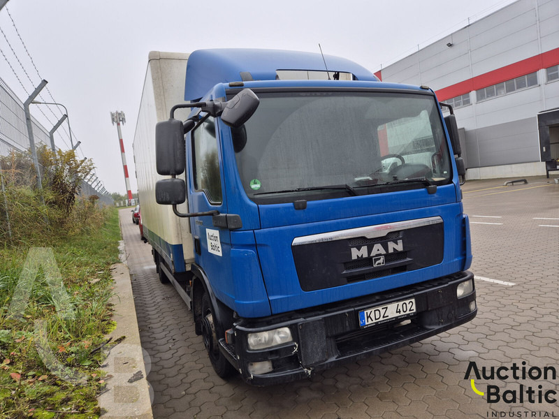 MAN TGL12.220 BL - Tovornjak zabojnik: slika 2 MAN TGL12.220 BL - Tovornjak zabojnik: slika 2