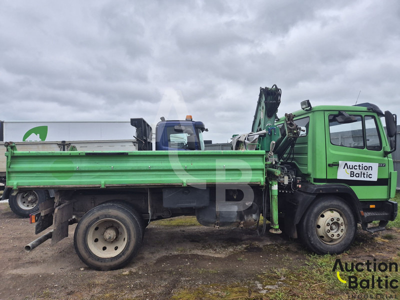 Mercedes-Benz 1117K - Tovornjak prekucnik, Tovornjak z dvigalom: slika 5 Mercedes-Benz 1117K - Tovornjak prekucnik, Tovornjak z dvigalom: slika 5