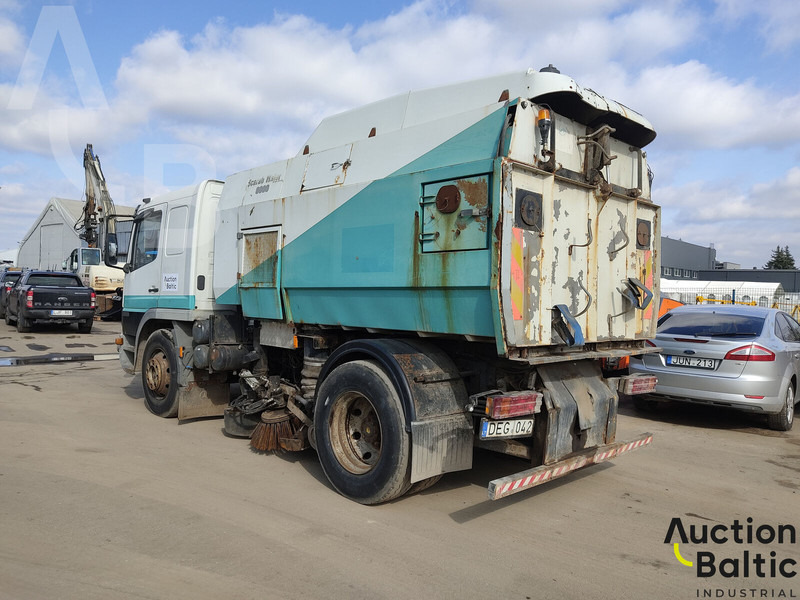 Mercedes-Benz 1517 - Vozilo za pometanje: slika 4 Mercedes-Benz 1517 - Vozilo za pometanje: slika 4