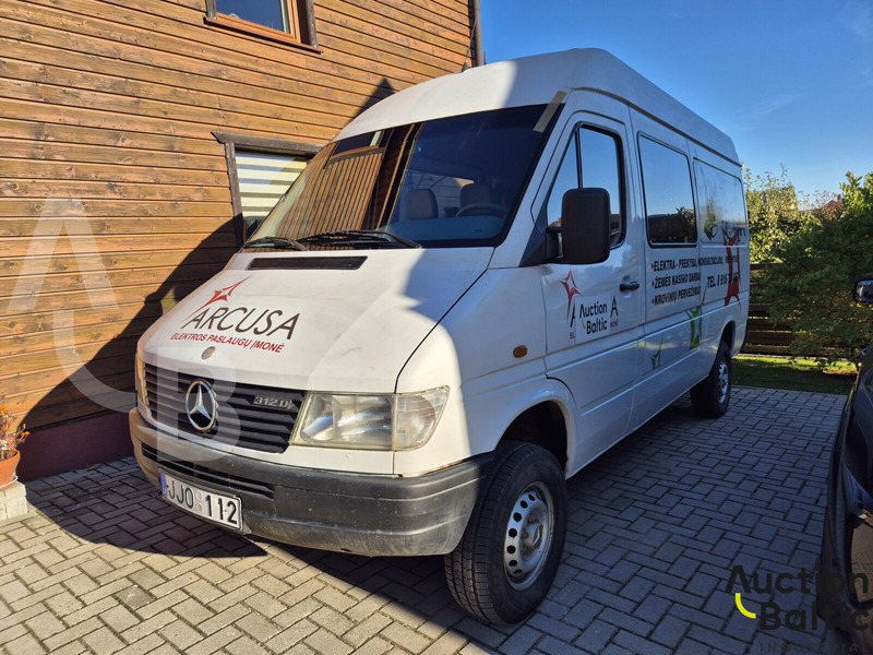 Mercedes-Benz 300-serie 312 D - Furgon: slika 1 Mercedes-Benz 300-serie 312 D - Furgon: slika 1