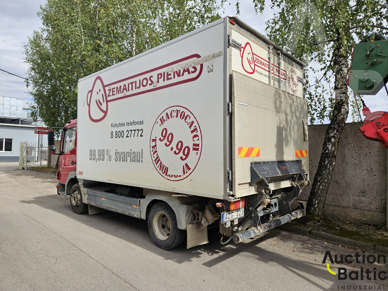 Mercedes-Benz 815 - Tovornjak hladilnik: slika 3 Mercedes-Benz 815 - Tovornjak hladilnik: slika 3