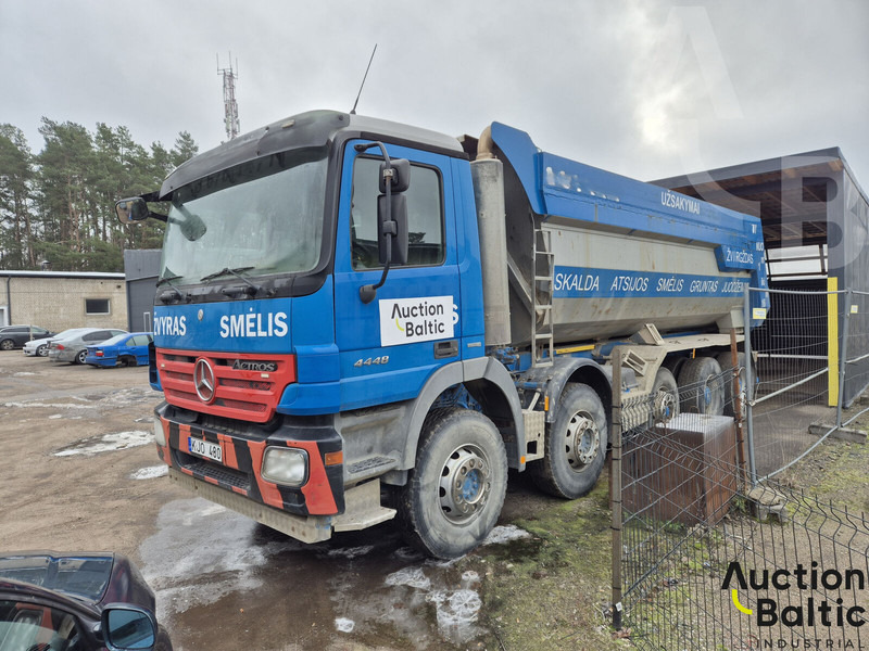 Mercedes-Benz Actros 4448 - Tovornjak prekucnik: slika 2 Mercedes-Benz Actros 4448 - Tovornjak prekucnik: slika 2