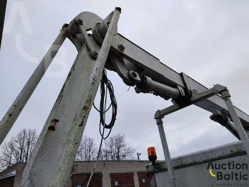 Dvižna ploščad montirana na tovornjak Mercedes-Benz Lako 911: slika 14 Dvižna ploščad montirana na tovornjak Mercedes-Benz Lako 911: slika 14