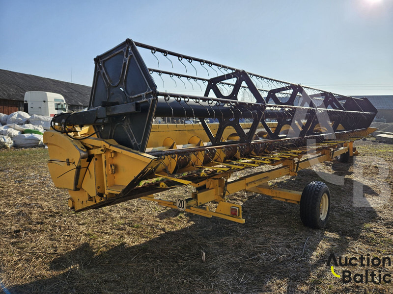 Kombajn harvester za transport hrane New Holland CR 9080: slika 10