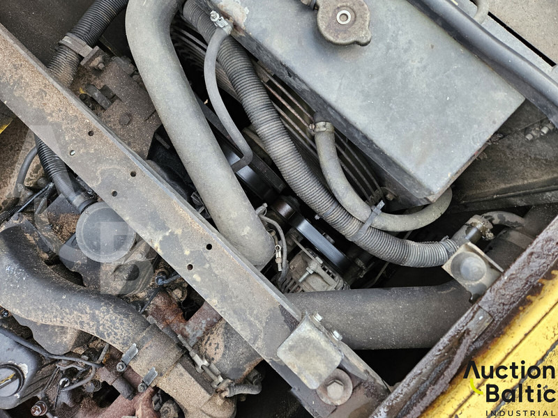 Bager goseničar New Holland E 145: slika 15 Bager goseničar New Holland E 145: slika 15