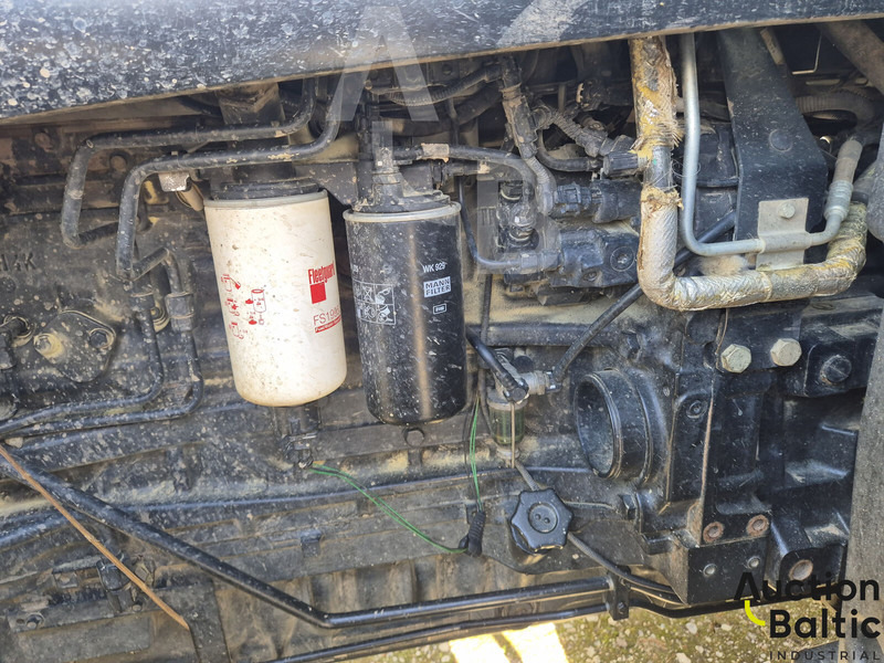 Traktor New Holland T 7.210: slika 16