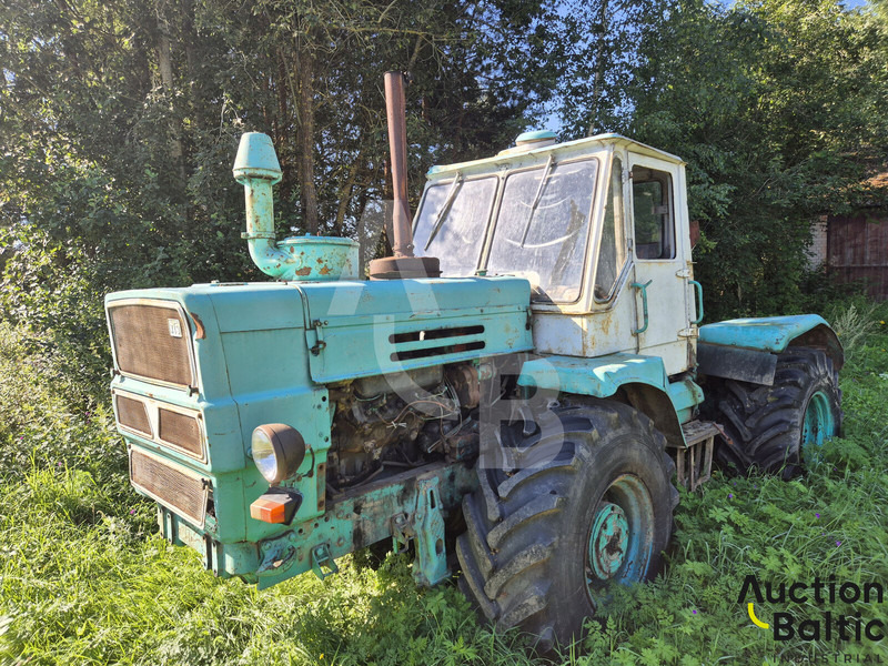Onbekend T150K - Traktor: slika 1 Onbekend T150K - Traktor: slika 1