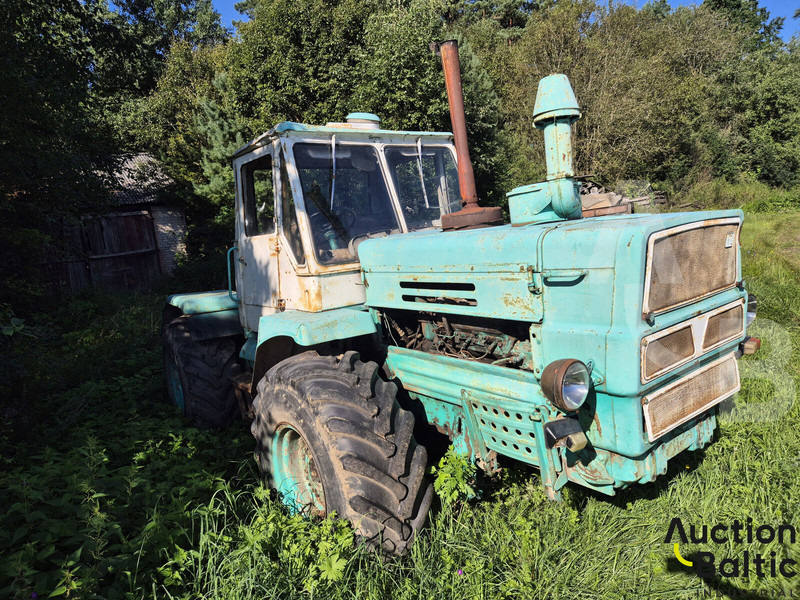 Onbekend T150K - Traktor: slika 2 Onbekend T150K - Traktor: slika 2