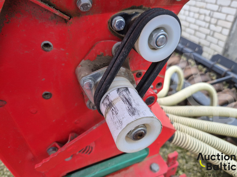 Pottinger Synkro 3000 S - Kultivator: slika 5 Pottinger Synkro 3000 S - Kultivator: slika 5