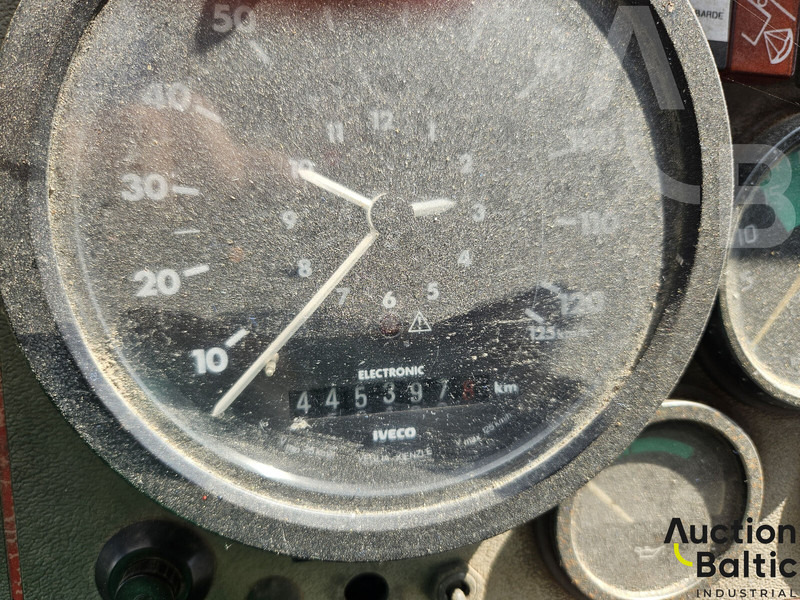 Tovornjak cisterna Renault Midliner S 150: slika 7